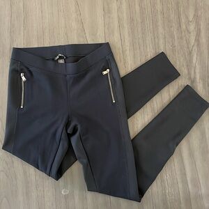 CLOSET CLOSING Express Leggings w/ zipper accents, black, size XS